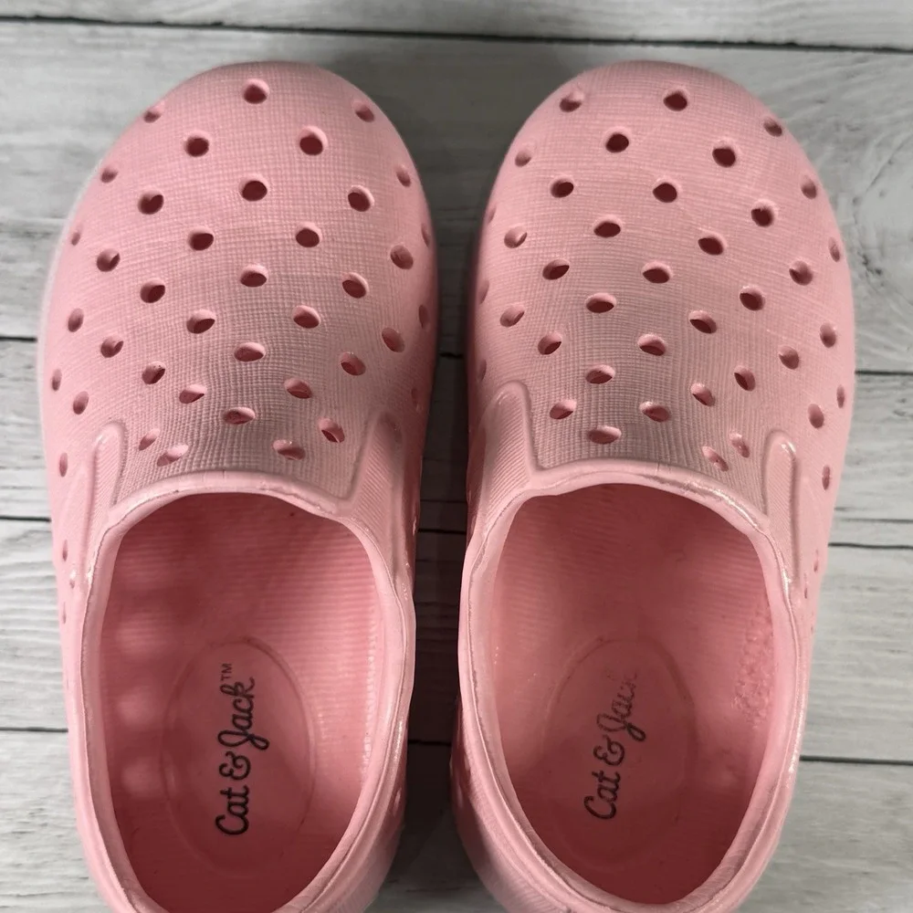 Toddler Cat & Jack Pink Slip-On Water‎ Shoes / Beach Shoes Size 5